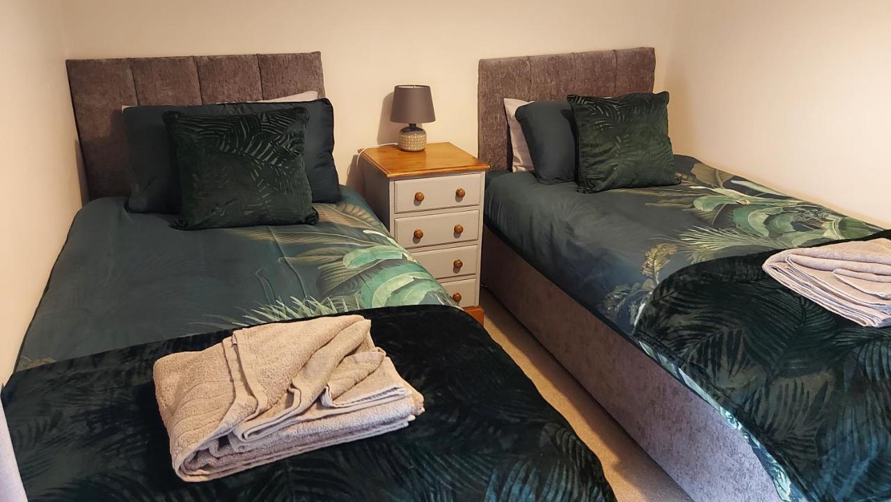 The Cock Hotel Bronllys Екстериор снимка
